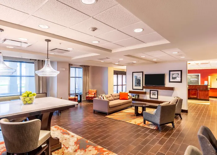 Hampton Hotel