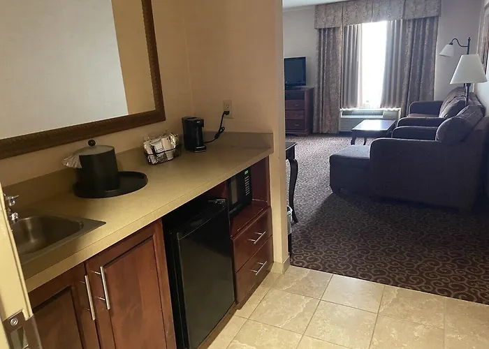 Hampton Hotel