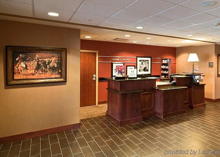 Hampton Hotel 3*